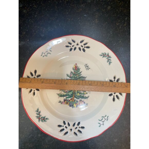 Spode Christmas Tree 9" Red Rimmed, Pierced Luncheon Plate - Picture 4 of 6
